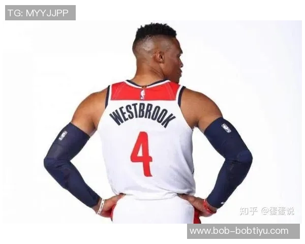 华子称麦丹休赛期进步显著参与进攻将极大提升球队表现 华子称麦丹休赛期进步显著参与进攻将极大提升球队表现