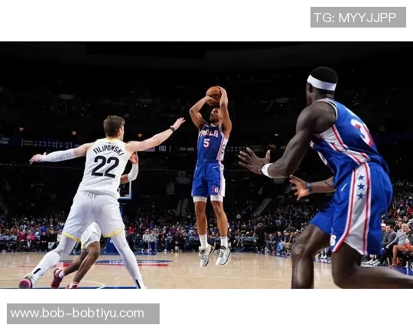 76人对格莱姆斯报价870万均薪稳定在900万左右引发关注 76人对格莱姆斯报价870万均薪稳定在900万左右引发关注