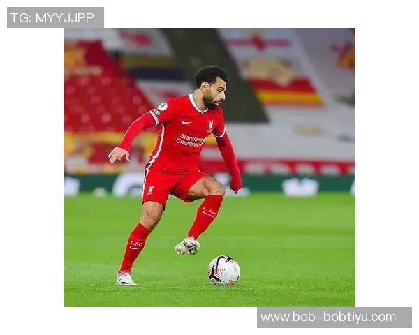 克林根状态回暖14分12板展现攻防实力篮下终结能力提升 克林根状态回暖14分12板展现攻防实力篮下终结能力提升