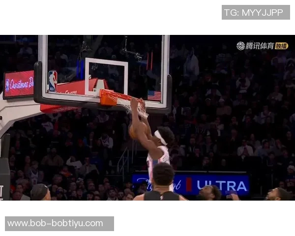 年轻无畏VJ埃奇库姆氮气加速满弓滑翔炸扣震撼全场