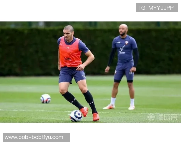 34岁中场罗梅乌重返南安普顿签约至本赛季结束 34岁中场罗梅乌重返南安普顿签约至本赛季结束