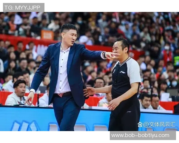 波蒂斯半场表现出色高效得分助力球队次节逆转局势